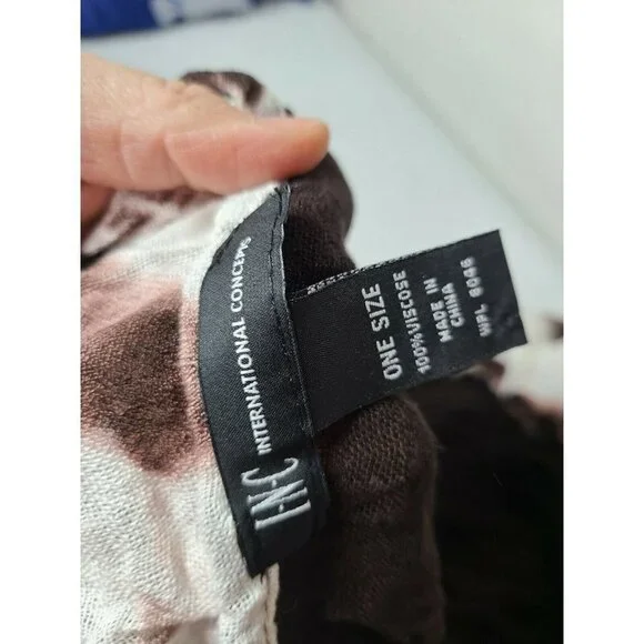 Inc International Concepts WoTie Dye Sequined Infinity Scarf Wrap Brown One Size - Picture 3 of 5